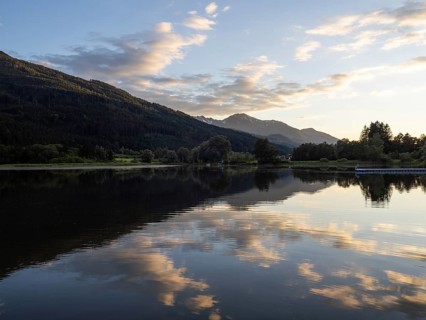 Evening mood, evening clouds reflected in the lake, Gaishorner See, Gaishorn am See, Paltental,