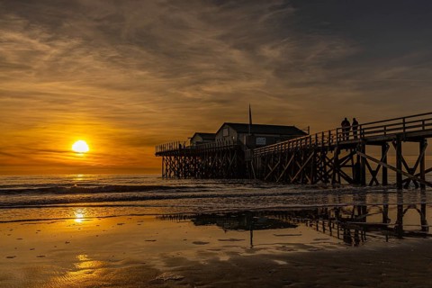 Sunset at the beach bar 54, St.Peter Ording, North Frisia, Schleswig-Holstein, Germany, Europe