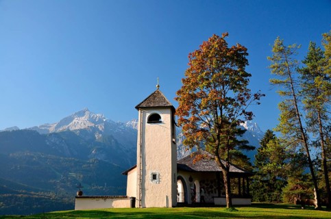 War Memorial Chapel, Alpspitze, Garmisch-Partenkirchen, Loisachtal, Zugspitzland, Bavaria, Germany,