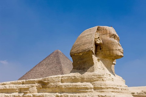Sphinx and Cheops Pyramid, Giza, near Cairo, Egypt, Africa
