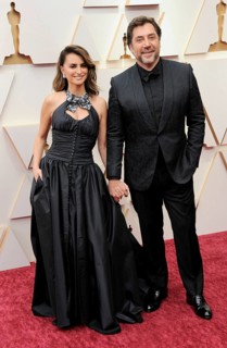 Penélope Cruz and Javier Bardem at the 94th Annual Academy Awards held at the Dolby Theatre in Los