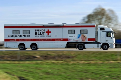 Truck, lorry, articulated lorry, Blutspende Mobil, donate blood, blood donation service, German Red
