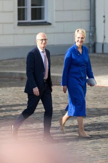 Peter Tschenscher (SPD, First Mayor of Hamburg) and Manuela Schwesig (SPD, Minister President of