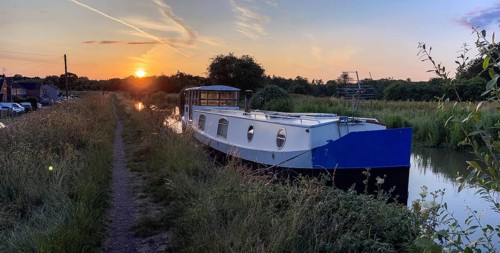 Sunset and Houseboat, North Oxford Canal, Coventry, England, United Kingdom, Europe