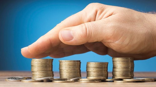 Finances arrangement with bunch coins