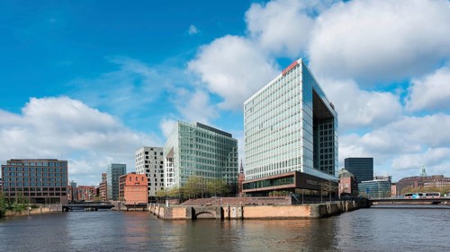 Mirror building in the Hafencity, Hanseatic City of Hamburg, Germany, Europe