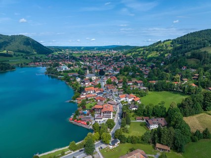 Aerial view, the island of Wörth im Schliersee, Schliersee, Upper Bavaria, Bavaria, Germany, Europe