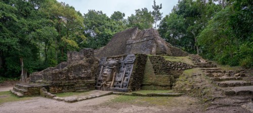 The Mayan ruins of Lamanai