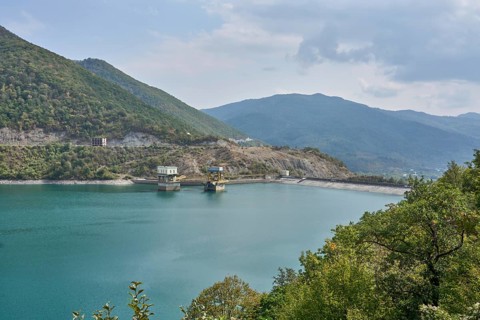 Jinvali dam and reservoir, Zhinvali, Shinvali, power generation facilities, damming the Aragvi