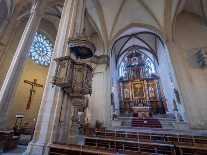 Interior of the Catholic parish church of St. Severi with pulpit and high altar, Erfurt, Thuringia,
