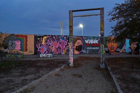 Caribbean Vandals, Germany, Berlin, 28. 10. 2020, Mauerpark, Graffiti Wall, Swing Scaffold,