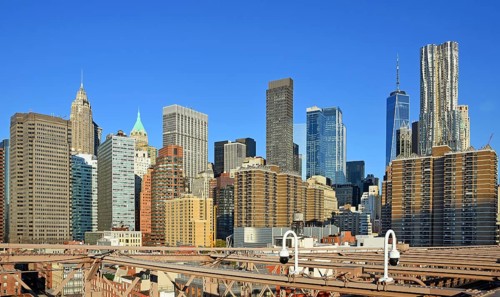 View from Brooklyn Bridge to skyline of Lower Manhattan, One World Trade Centre, Park Place Tower,