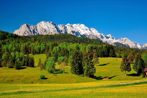 Wetterstein Mountains, Karwendel Mountains, Isar Valley, Mittenwald, Upper Bavaria, Bavaria,