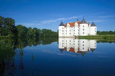 Glücksburg Moated Castle, Glücksburg, Schleswig-Holstein, Germany, Europe