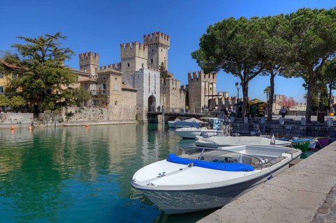 Scaligero Castle, Sirmione, Lombardy, Lake Garda, Castello Scaligero, Lago di Garda, Italy, Europe