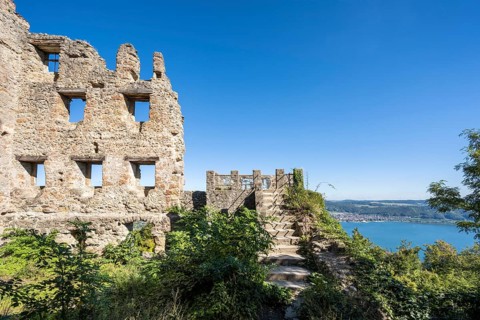 The Altbodman castle ruins, on the right the viewing platform, Bodman-Ludwigshafen, Constance