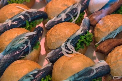Hamburg, Germany, fish burger in shop at famous Hamburg fish market (Fischmarkt), Europe