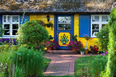 Thatched house in Born