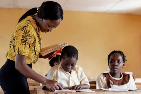 Group african kids paying attention class