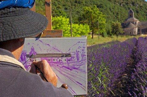Art painter in lavender field, Senanque Abbey, Gordes, Provence, South of France, lavender,