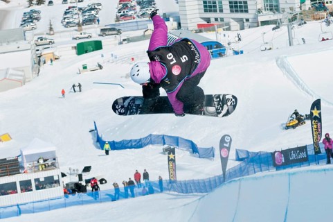 Snowboarders at the LG Snowboard FIS World Cup 2011, Men's Halfpipe, Canada Olympic Park, Calgary,