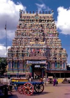 Nageswara Vaishanavite temple Rajagopuram the main gateway in Kumbakonam, Tamil Nadu, India, Asia