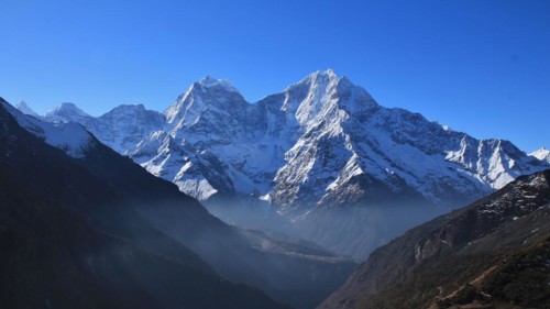 Thamserku and Kangtega, view from Dhole