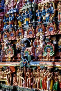 Stucco work figures in Sarangapani temple Rajagopuram the main gateway has eleven tiers and has a