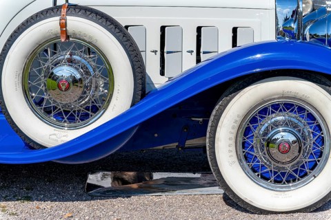 Vintage Cadillac 4335 V16 Convertible Coupe, USA 1930, 16-cylinder, 7. 410 cc, 175 hp, 4-speed, 2.
