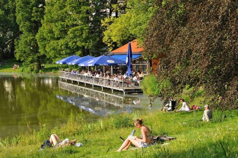 Meadow, Boathouse Stella, Lietzensee, Berlin-Charlottenburg, Berlin, Germany, Europe