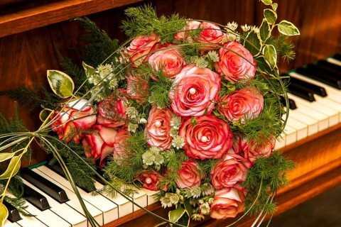 Wedding Bouquet Bleeding Red Roses