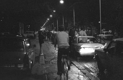 GDR, Berlin, 09. 11. 1989, opening of the Berlin Wall, traffic jam, motorcade to the Bornholmer
