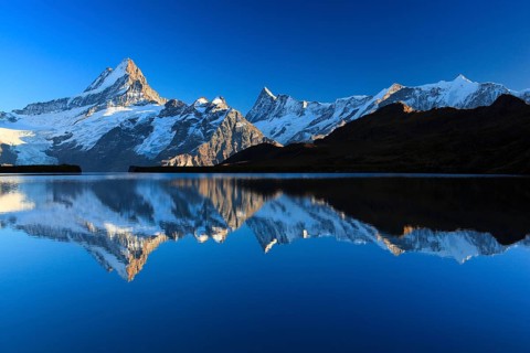 Bachalpsee, Schreckhorn, 4078 m, Finsteraarhorn, 4274 m, Bernese Oberland, Switzerland, Europe