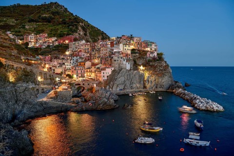 Fishing village of Manarola, blue hour, blue hour, district of Riomaggiore, Cinque Terre, province