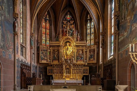 Altar of the Villingen Minster Cathedral of Our Lady, Villingen-Schwenningen, Black Forest,