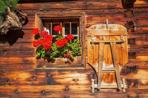 Traditional farmhouse at the Eng mountain pasture. Nature conservancy area Grosser Ahornboden