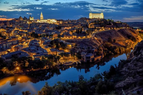 City view of Toledo with the river Tajo, blue hour, province Toledo, region Castilla-La Mancha,