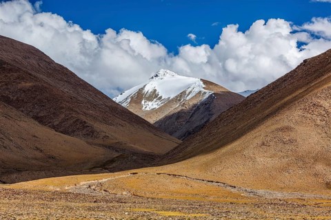 Himalayan landscape at Namshang La pass in Himalayas. Ladakh, India, Asia