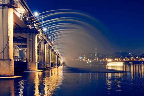 SEOUL, SOUTH KOREA, APRIL 7, 2017: Banpo Bridge Rainbow Fountain on Han river illuminated at night,