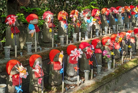 Jizo statues at the Garden of Unborn Children, Zoj-ji temple, Tokyo, Japan, Asia