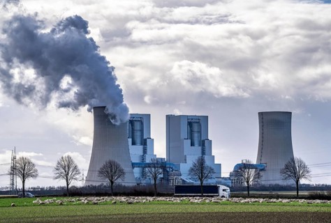 RWE Power lignite-fired power plant Neurath, near Grevenbroich, power plant units F and G, cooling
