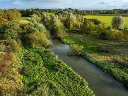 Bergkamen, Ruhr area, North Rhine-Westphalia, Germany, autumn landscape on the Seseke. The