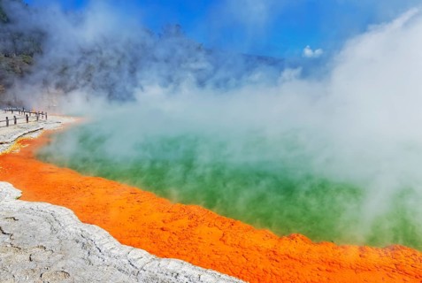 Champagne pool, Waiotapu Thermal Park, Waiotapu, Rotorua, Bay of Plenty, North Island, New Zealand,