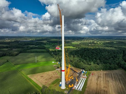 Dorsten, North Rhine-Westphalia, Germany, construction of a wind turbine, the first wind turbine of