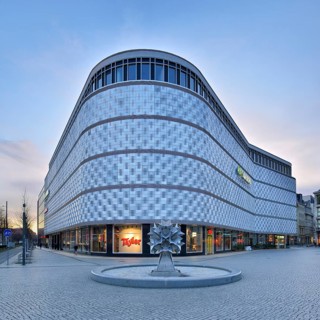 Höfe am Brühl shopping centre, called Blechbüchse, Richard-Wagner-Platz, Leipzig, Saxony, Germany,