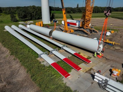 Dorsten, North Rhine-Westphalia, Germany, construction of a wind turbine, the first wind turbine of