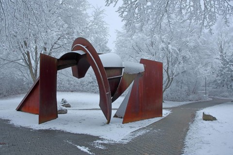 Sculpture Ulmer Tor by Bernhard Heiliger 1989, steel sculpture, Corten steel, Corten steel, metal,