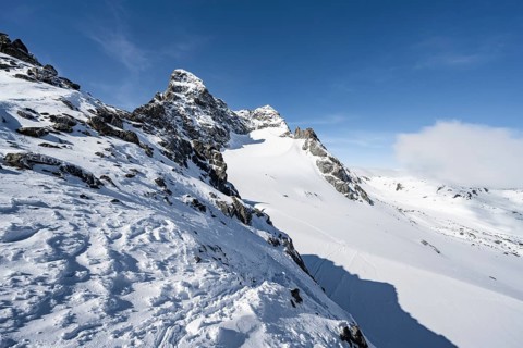 Porta d'Es-cha, view of Piz Kesch mountain peak and Vadret da Porchabella glacier, Bündner Haute