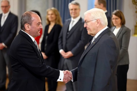 Viktor Yengibaryan Armenia is received by Frank-Walter Steinmeier (President of the Federal