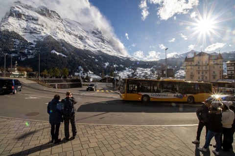 28 March 2024: Lively tourism in the week in front of Easter in the popular Swiss holiday resort of